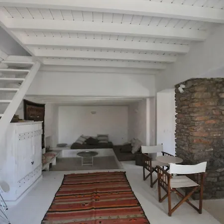 Museo Tower House 2 *